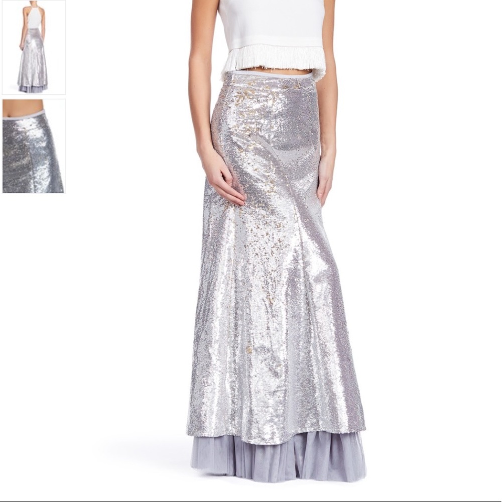 TOV Sequin Sparkle Skirt In Gorgeous Ombré Silver